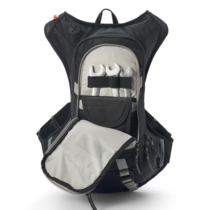mochila-de-hidratacao-uswe-moto-hydro-12l-race-fit-preto-tools