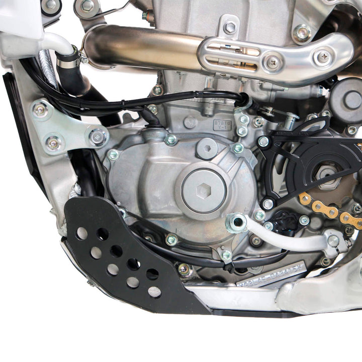 protecao-de-carter-axp-racing-yamaha-yz-250f-450f-2024-2026-left